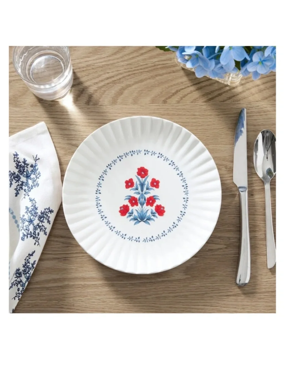4pc 8” Floral Ceramic Plate Red, White & Blue - My Texas House